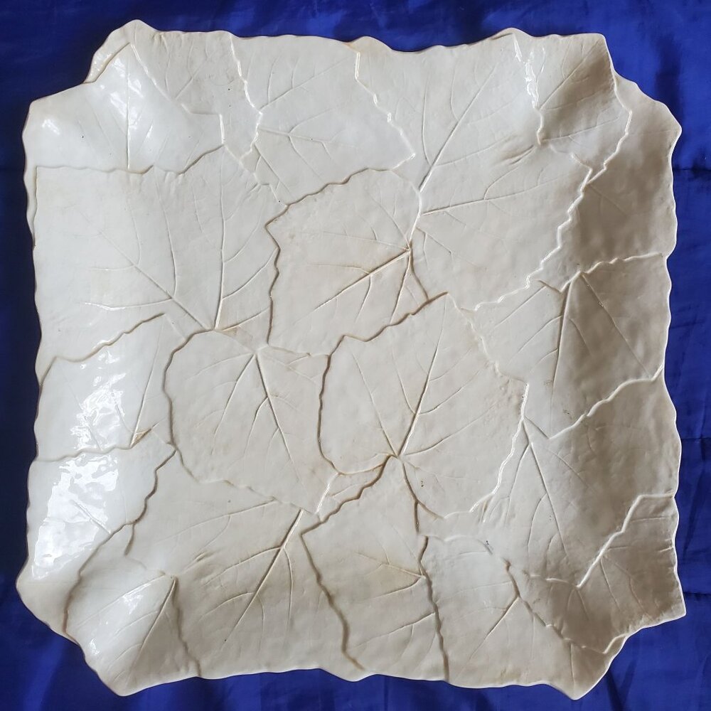 NWOT 14"Platter Tray Made in Italy Impressed Leaves Holiday, Party, Gala Occasio